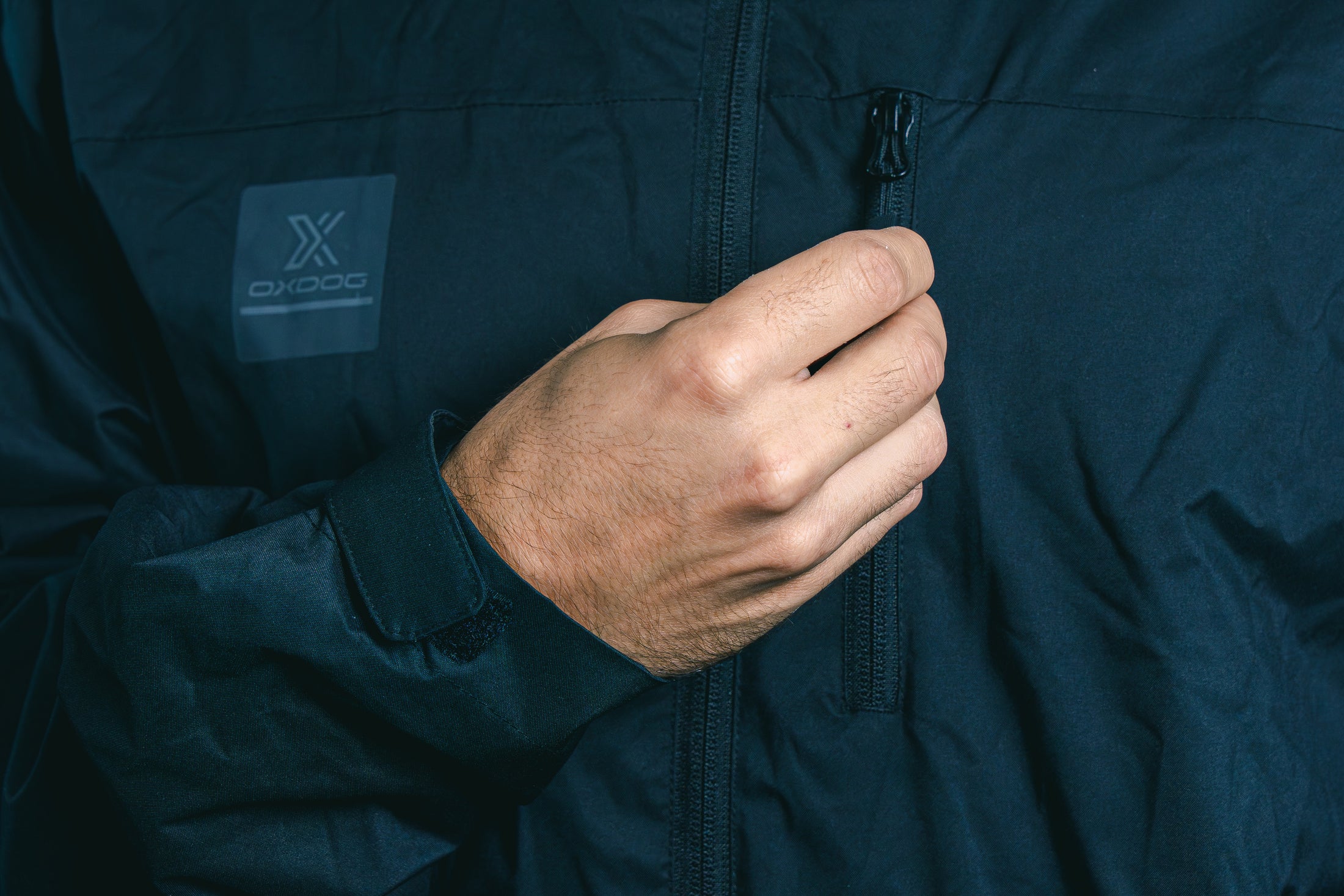 MODERN AND ELEGANT FIT